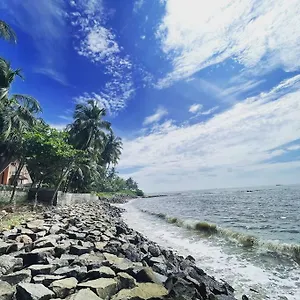 https://villa-baywatch-by-grha-a-picturesque-beach.kerala-hotels.net